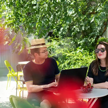 Hostel Good People Design