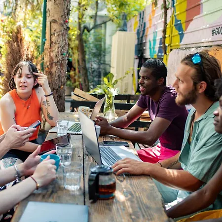 Hostel Good People Design Belgrad