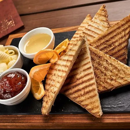 Hostel Good People Design Belgrad