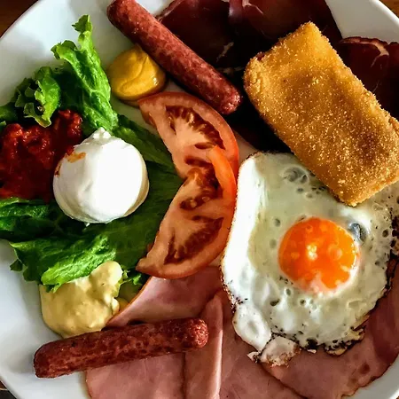 بيت شباب Good People Design