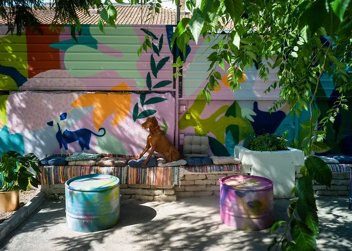 Hostel Good People Design