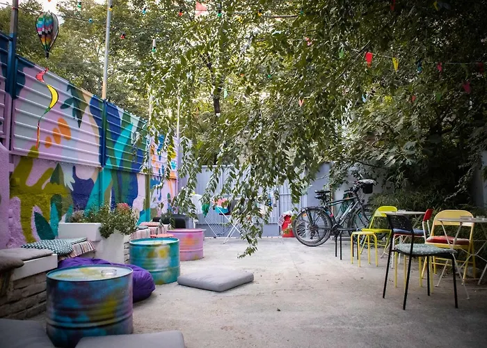 Hostel Good People Design